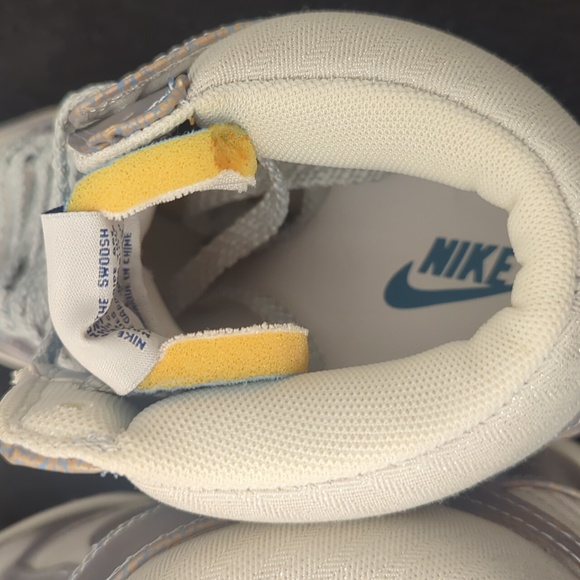 Nike Dunk Sky High Essential 'Silver lce Blue' Sneaker Wedges - Picture 6 of 11